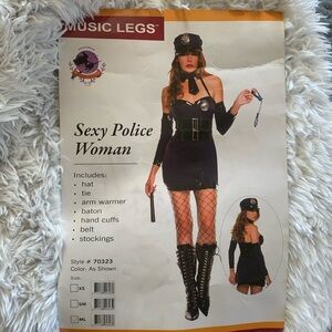 Sexy Police Woman Costume - M/L